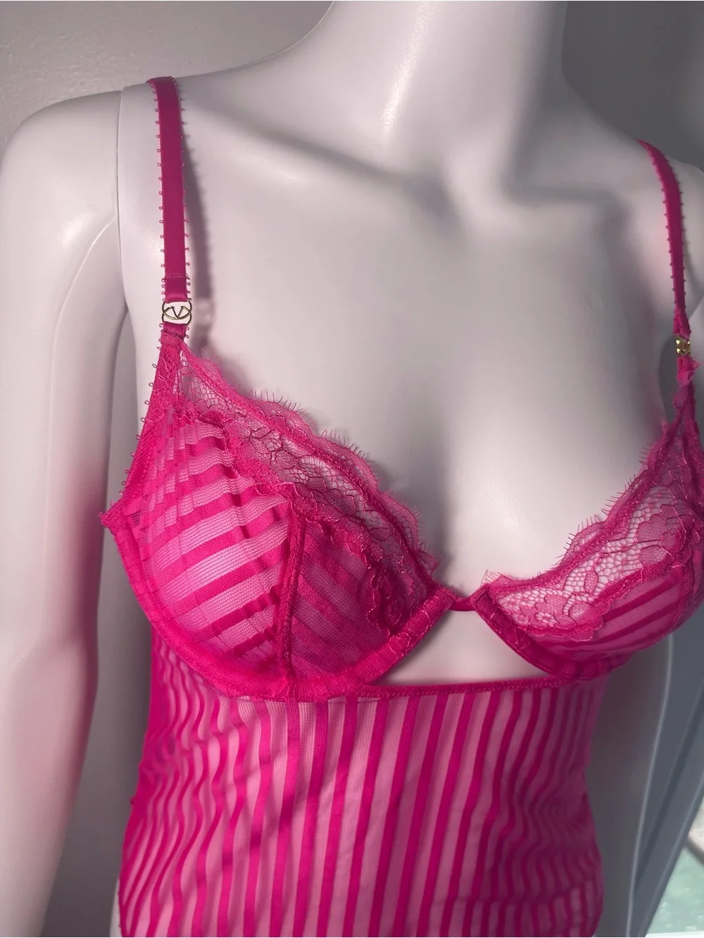 Victoria's Secret Women’s Fuchsia Striped Lace-Trim Bodysuit 100% Cotton Size SP